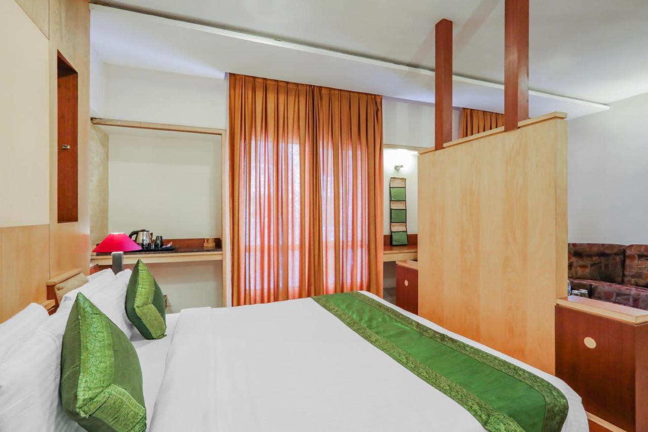 Treebo Trend Paradise, Indore Hotel Ngoại thất bức ảnh